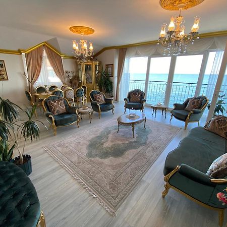 My White House Apartment Трабзон Екстериор снимка