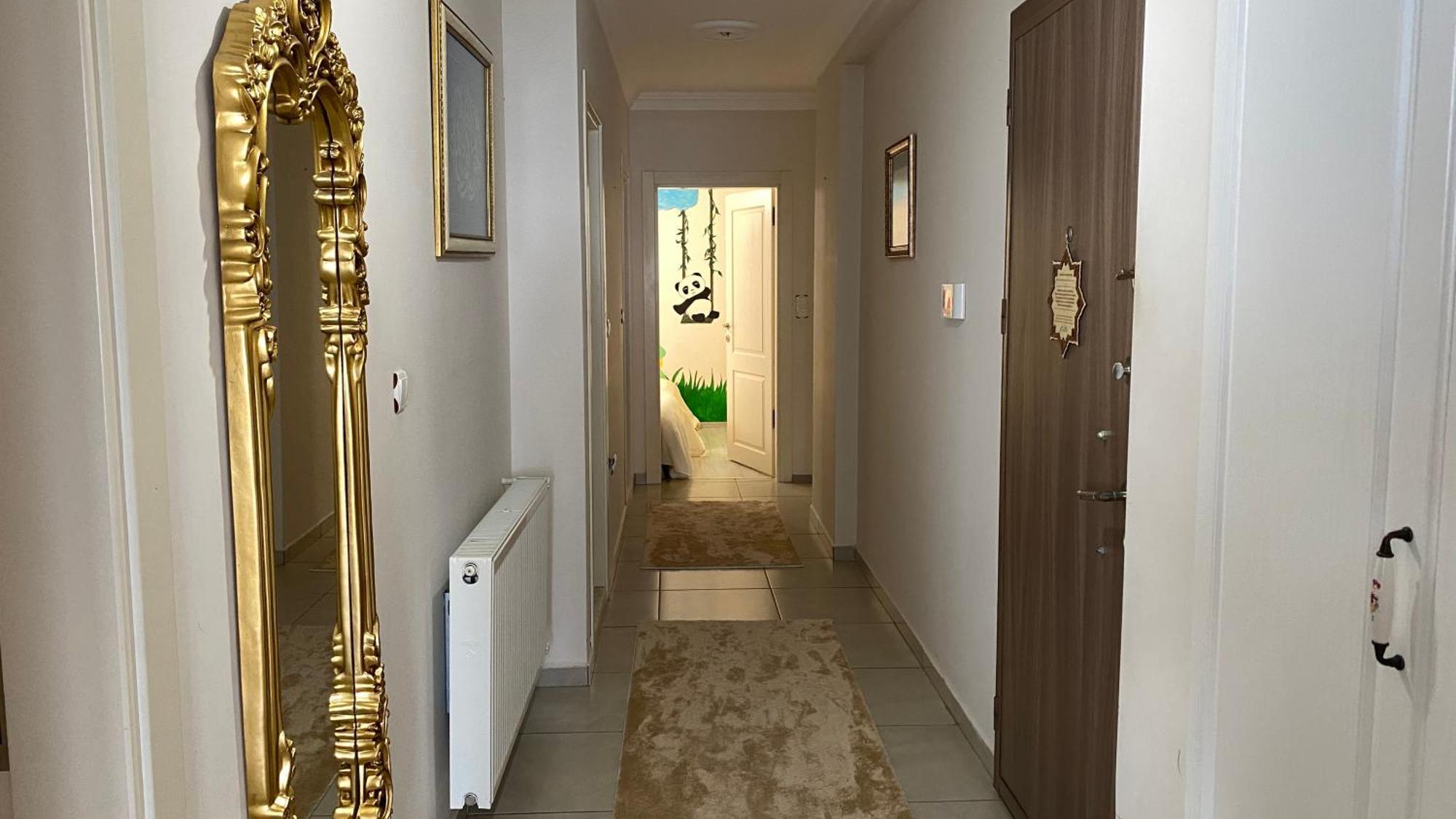 My White House Apartment Трабзон Стая снимка