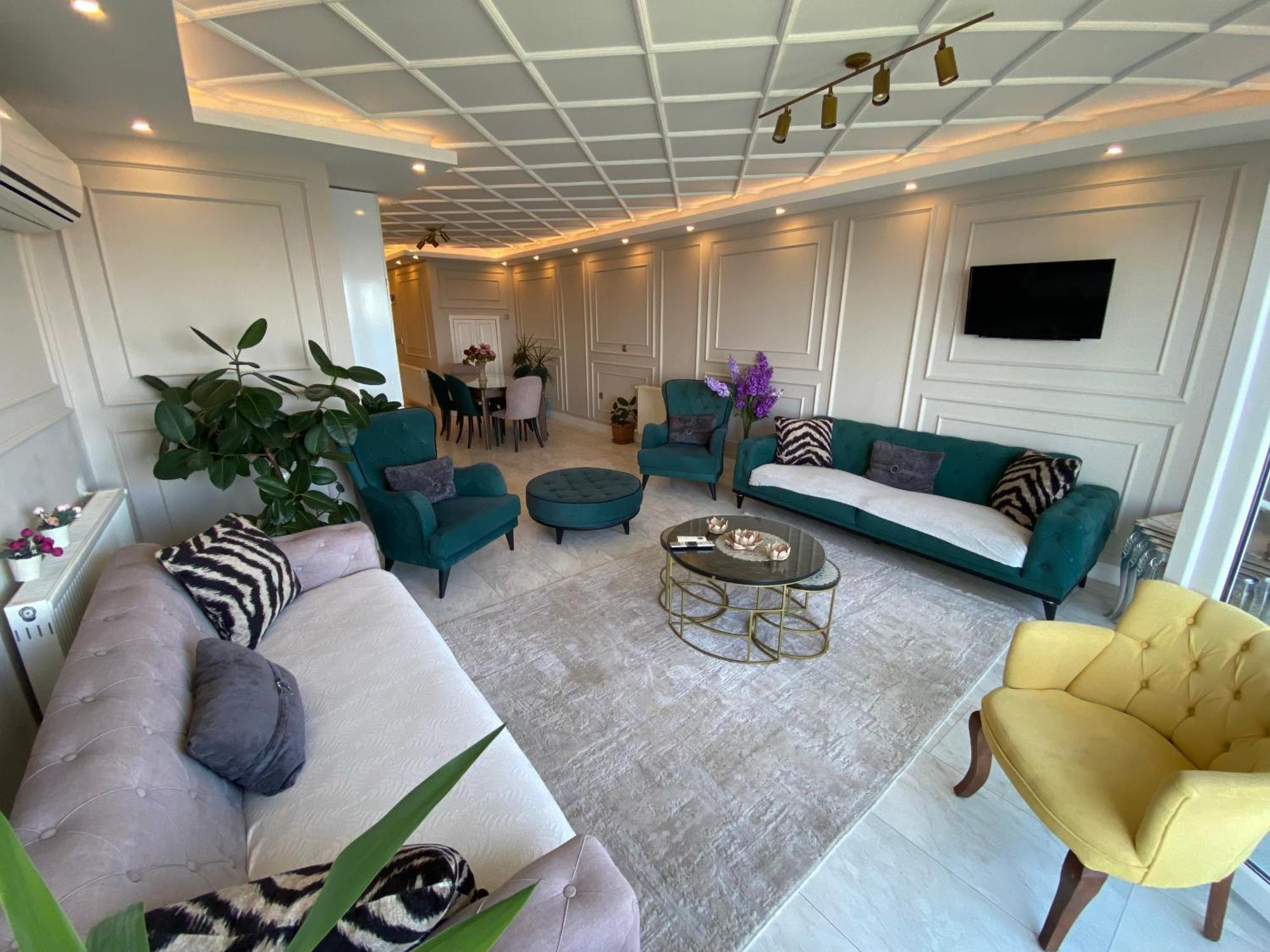 My White House Apartment Трабзон Екстериор снимка